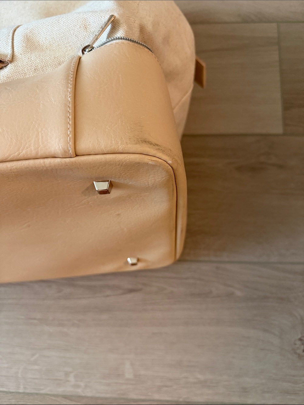 BEIS “The Weekender” in Beige - Picture 9 of 9